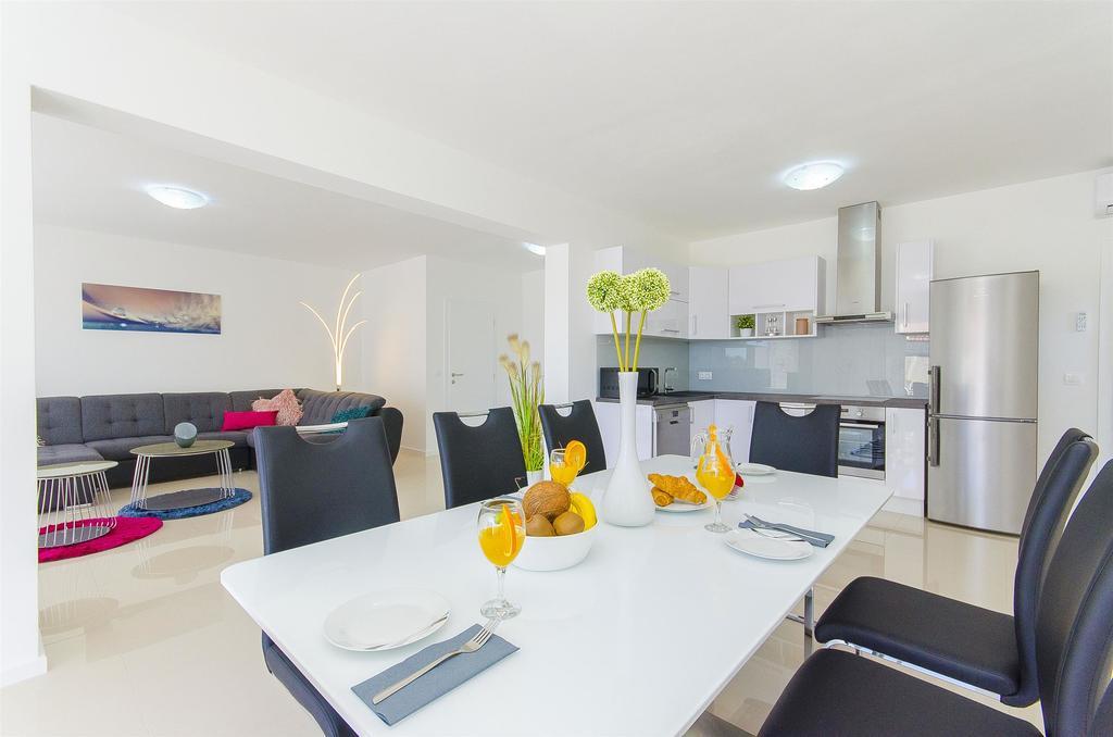 Apartments Villa V 维尔 外观 照片