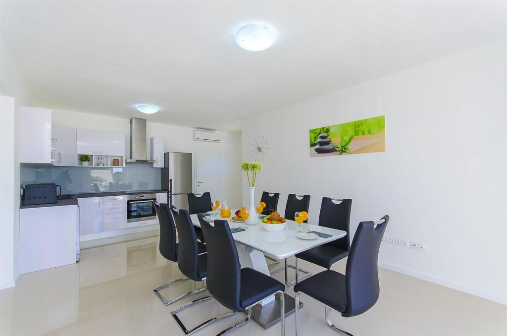 Apartments Villa V 维尔 外观 照片